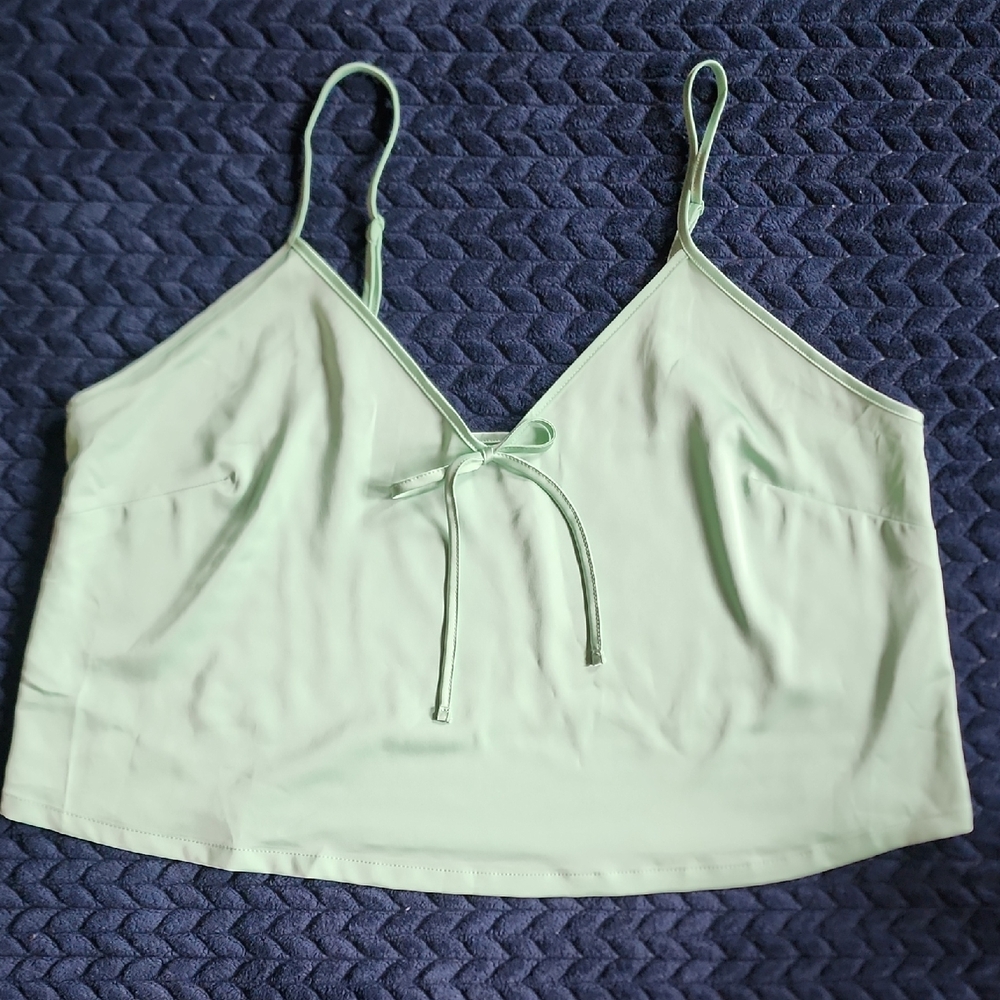 Colsie Mint Green Top